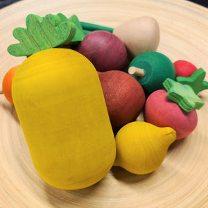 Wooden Fruit & Veg Set