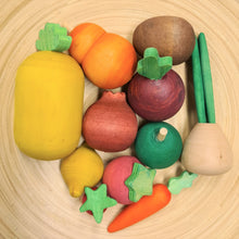 Load image into Gallery viewer, Wooden Fruit &amp; Veg Set